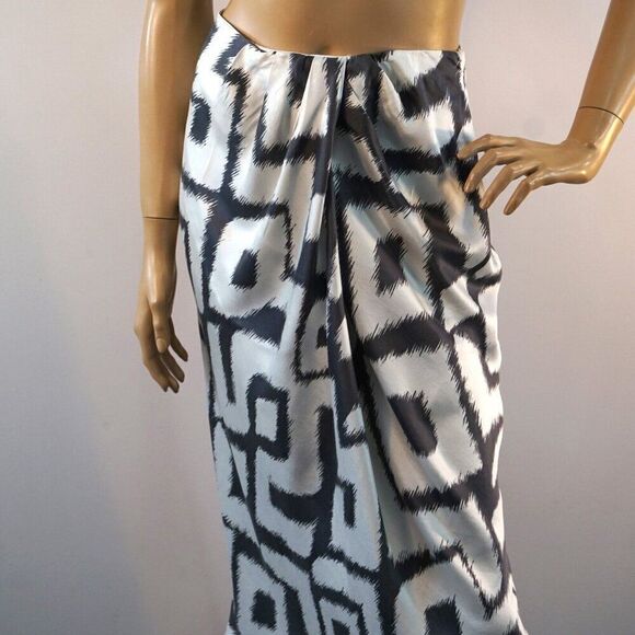 Bliss Silk Draped Skirt Banana Republic Cosmic Ikat Print Size 2 - Picture 6 of 10